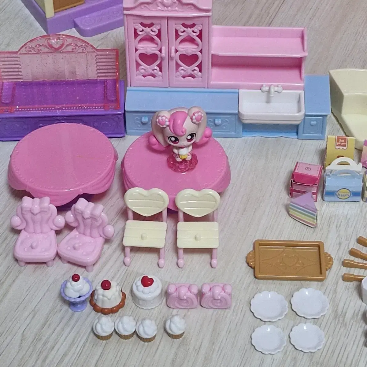thumbnail-5